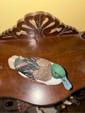 Hand-Painted Miniature
Northern Shoveler Drake Duck
Decoy